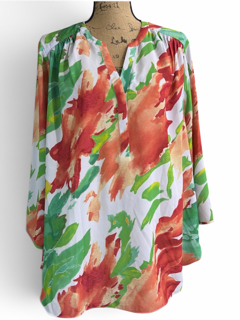 NYDJ Watercolor Summertide Floral V-Neck Blouse in Rust & Green NWT Size 1X